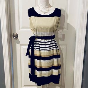 MADISON PAIGE Sleeveless A Line Dress